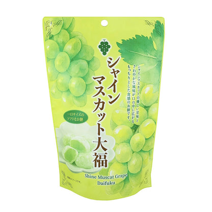 Front-facing portrait image of the SEIKI Shine Muscat Grape Daifuku 130g stand pack, shown sealed and upright against a clean white background.