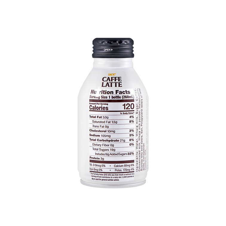 Straight-on close-up of the nutrition label from the UCC Caffe Latte Rich & Creamy bottle, captured clearly against a clean white background for easy readability.